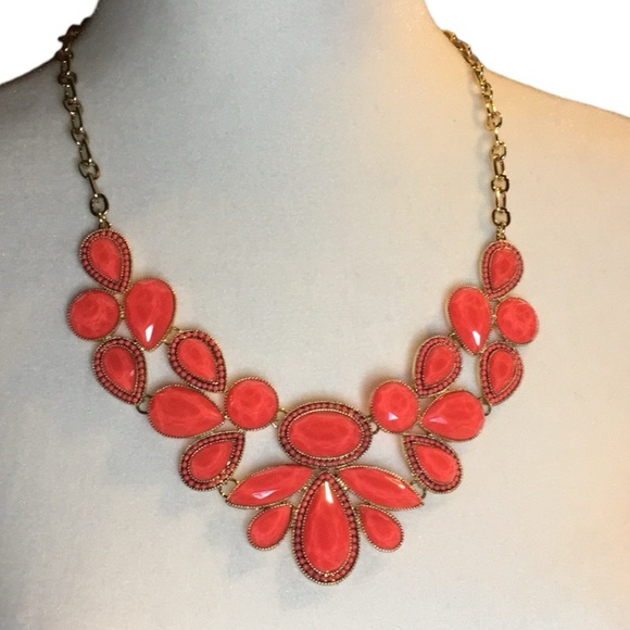NWT Francesca's Collection | Gold Toned Unique Cluster Bib Necklace | Orange Red - Picture 2 of 3